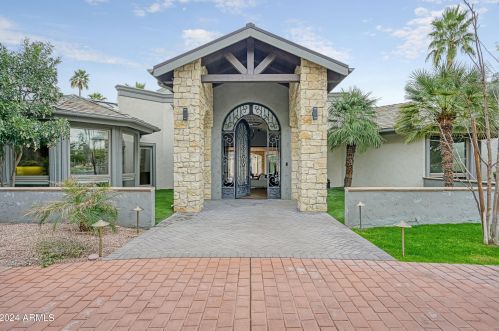 8731 65th St, Scottsdale AZ 85253-4336 exterior