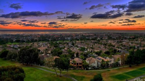 6471 Morningside Dr, Huntington Beach CA  92648-6106 exterior