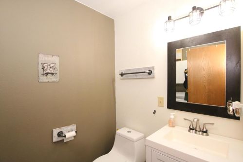 473 Pine Tree Dr, Fond Du Lac WI  54935-5474 exterior