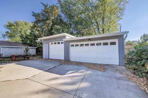1604 Franz Ave, Green Bay, WI 54302-2604