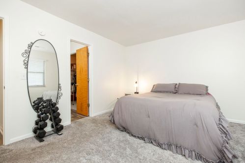 2713 Northwood Dr, Mishawaka IN  46545-3301 exterior