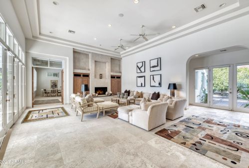 9590 55th St, Scottsdale AZ 85254-1786 exterior