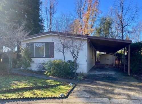 83 Malaga Ct, Ukiah CA  95482-9418 exterior