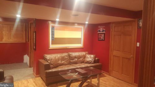 227 Pennford Pl, Boothwyn PA  19060-4407 exterior