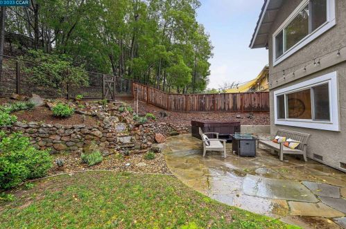 5613 Mount Hood Ct, Pacheco CA  94553-5837 exterior