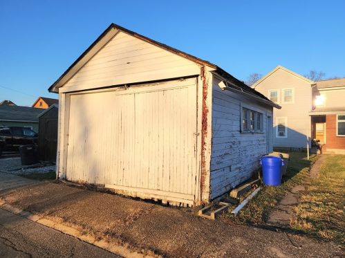 330 12th Ave, New Brighton PA  15066-1445 exterior
