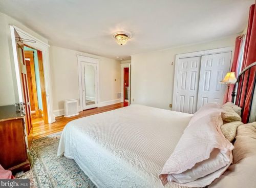 718 Columbia Ave, Lansdale PA 19446-3311 exterior