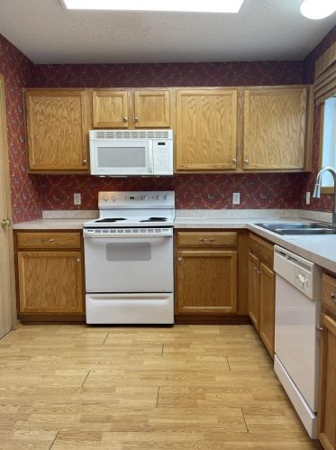 16100 71st Ln, Otsego, MN 55330-4629