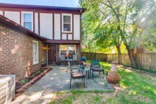3408 Laredo Dr, Lexington, KY 40517-2112