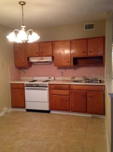 4115 Fairford Dr, New Port Richey FL  34652-5920 exterior