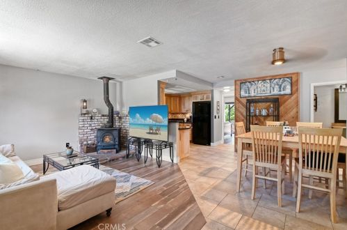 40152 Calle Plana, Santa Clarita CA  91390-1086 exterior