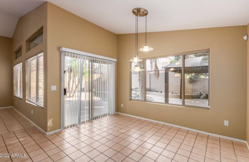 16025 18 Dr, Phoenix AZ  85045-1774 exterior