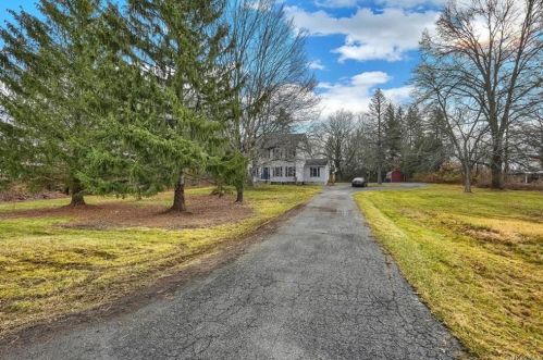1584 Route 211, Middletown, NY 10940-7642