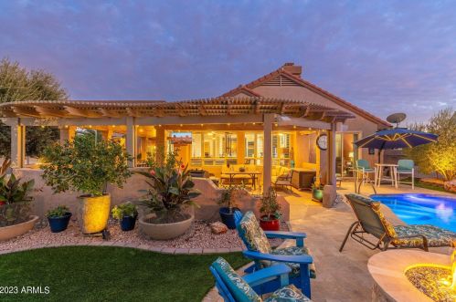 16254 Escondido Ct, Sun City AZ  85374-6428 exterior