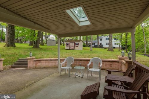 3218 Bruce Dr, Dresher PA  19025-1637 exterior