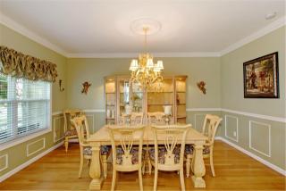 7 Forest Dr, Canaan Lake, NY 11772-6503
