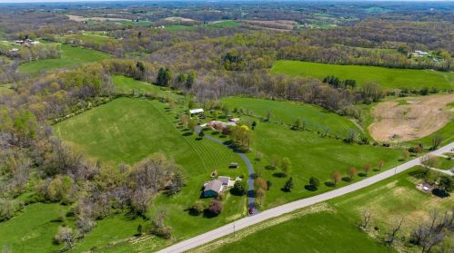 2306 Wesley Chapel Rd, Zanesville OH  43701-9334 exterior