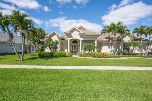 13692 Sheffield St, West Palm Beach, FL 33414-7606