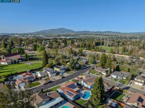 2776 Ellingson Way, San Ramon CA  94583-2409 exterior