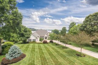 326 Okmulgee Cir, Loudon, TN 37774-2144