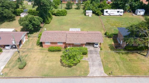 629 Oakdale Ave, North Augusta, SC 29841-2350