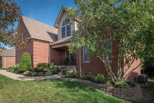 989 Morning Glory Ln, Shelbyville, KY 40065-7723