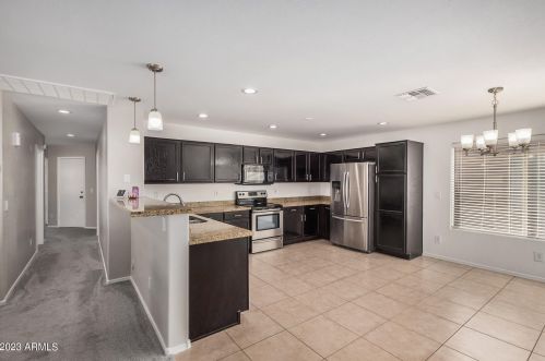 42238 Venture Rd, Maricopa AZ  85138-1599 exterior