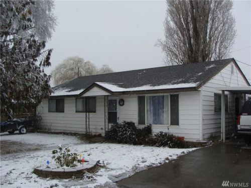 1004 Jackson Ave, Warden, WA 98857-9443