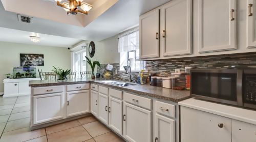 808 Aspenwood Cir, Kissimmee FL  34743-8823 exterior