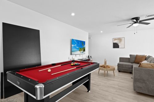 1414 6 Ave, Cape Coral FL  33909-0013 exterior