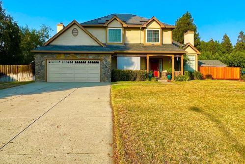 19082 Taylor Ave, Morgan Hill, CA 95037-2719