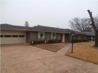 28 Van Allen Dr, Montgomery, AL 36109-3026