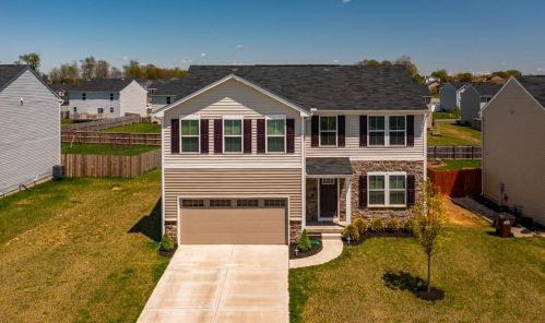 1193 Prem Pl, Xenia, OH 45385-5738