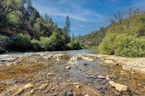 15046 Leiter Way, Grass Valley, CA 95949-8352