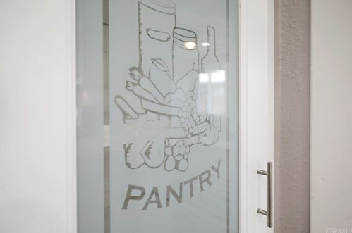 406 Brea Blvd, Brea CA  92821-3301 exterior