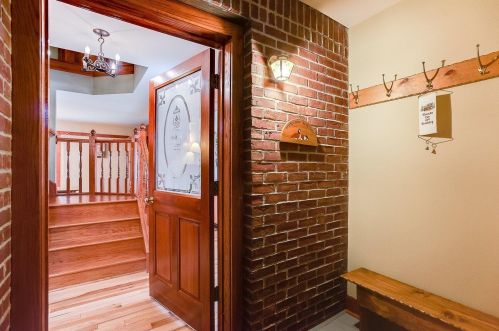 2287 5th St, Saint Paul, MN 55112-6539