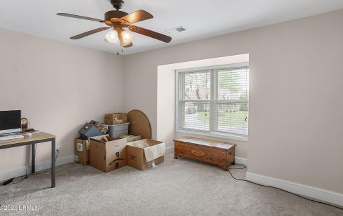 989 Dowlingwood Dr, Beaufort SC  29902-6323 exterior