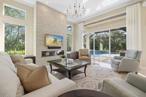 25032 Ridge Oak Dr, Bonita Springs, FL 34134-1925