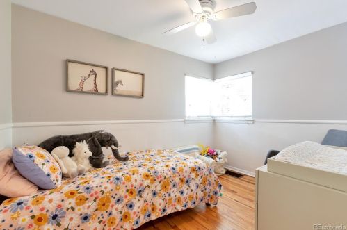 4870 Pearl St, Englewood CO  80113-6913 exterior