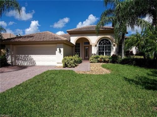 8908 Mustang Island Cir, Naples, FL 34113-1642