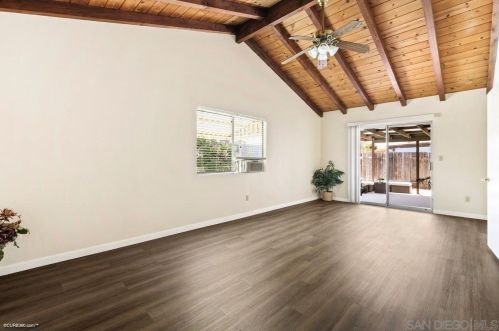 8211 Elston Pl, San Diego CA 92126-2213 exterior