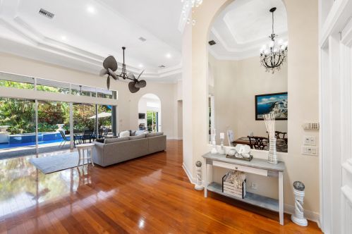 6711 Royal Orchid Cir, Delray Beach FL  33446-4338 exterior