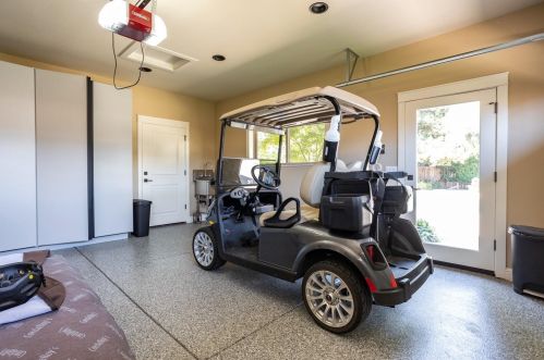 9918 Poppy Hills Dr, Valley Home CA 95361-9617 exterior