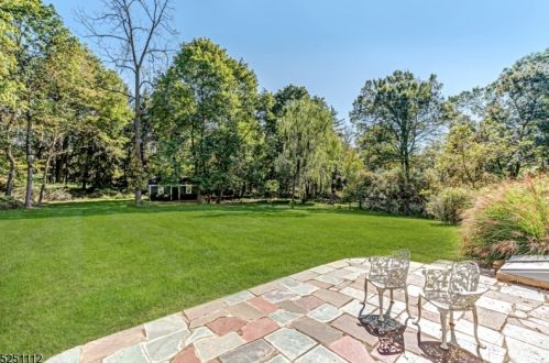 978 Spring Run Ln, Martinsville, NJ 08836-2101