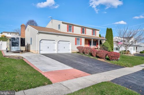 19 Argali Ln, Navy Sup Dpt, PA 17055-4859