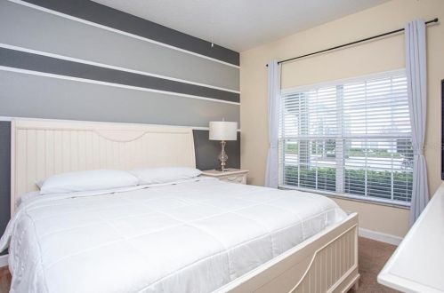 8962 California Palm Rd, Kissimmee FL 34747-1574 exterior