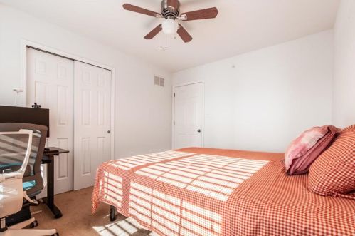 959 King Way, Breinigsville PA  18031-1484 exterior