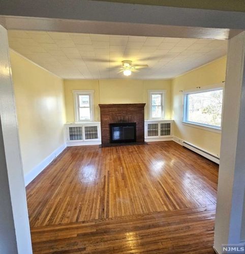 150 Godwin Ave, Ridgewood NJ  07450-3710 exterior