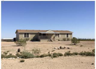 2207 353rd Ave, Tonopah, AZ 85354-7049