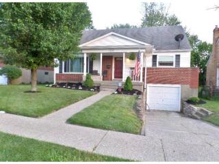 5745 Glen Rd, Cincinnati, OH 45248-4131